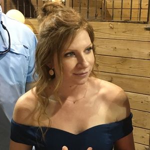 Meet your Posher, Kelly